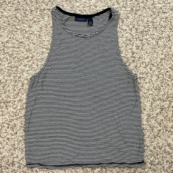 BUNDLE Crop Tops - Abercrombie & Fitch , Aeropostale - Size Medium - Picture 7 of 11